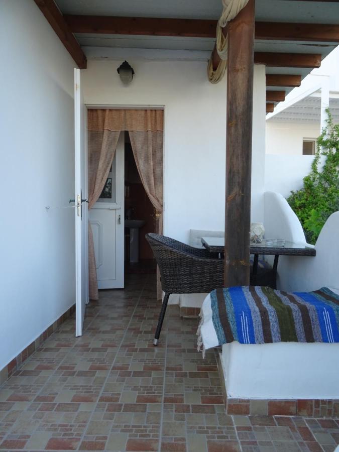 Ferienwohnung Andreas Studio With Private Parcking Triovasálos Exterior foto